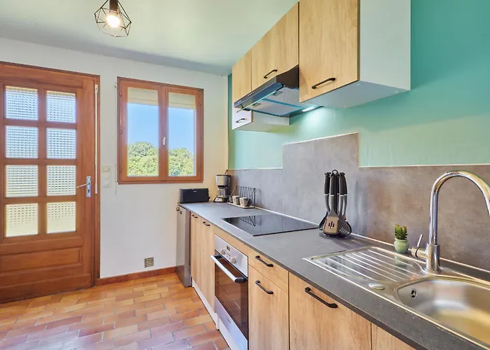 Le Launay By Interhome Saint-Nicolas-de-Pierrepont